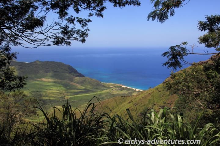 Blick auf die Yokohama Bay von der Satellite Tracking Station Access Road Blick auf die Yokohama Bay von der Satellite Tracking Station Access Road
