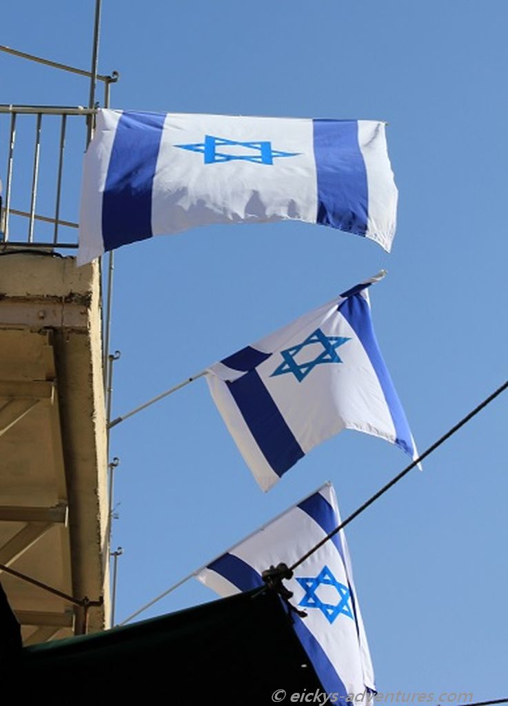 israelische Flaggen in der Altstadt israelische Flaggen in der Altstadt