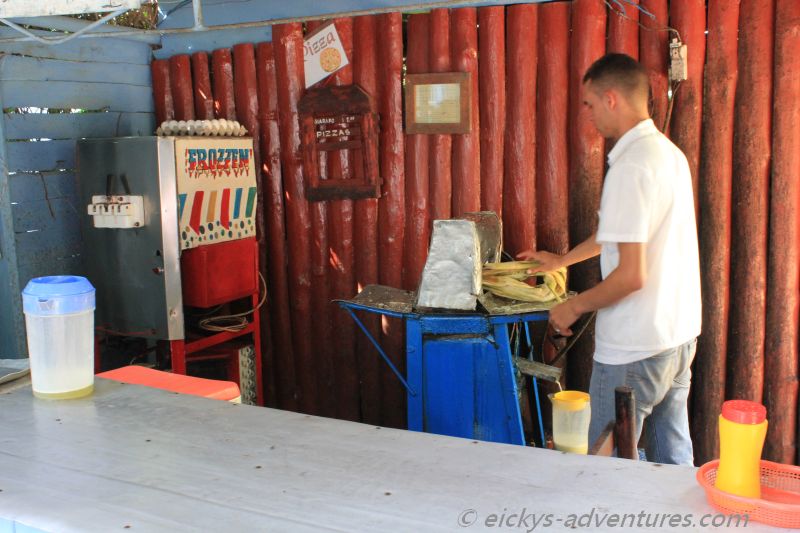 Impressionen aus Vinales: Zuckerrohrpresse Impressionen aus Vinales: Zuckerrohrpresse
