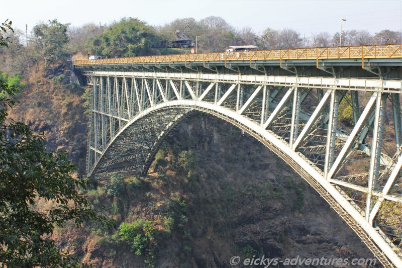 Victoria Falls National Park: Bunjee Jumping Brücke Victoria Falls National Park: Bunjee Jumping Brücke