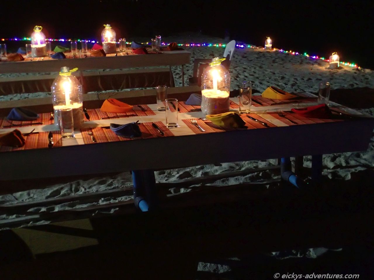 Dinner under the stars: Sandbank Oshagalhi Dinner under the stars: Sandbank Oshagalhi