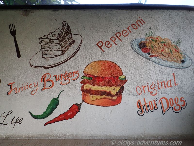 Burger im Hangover Cafe in Mirissa Burger im Hangover Cafe in Mirissa