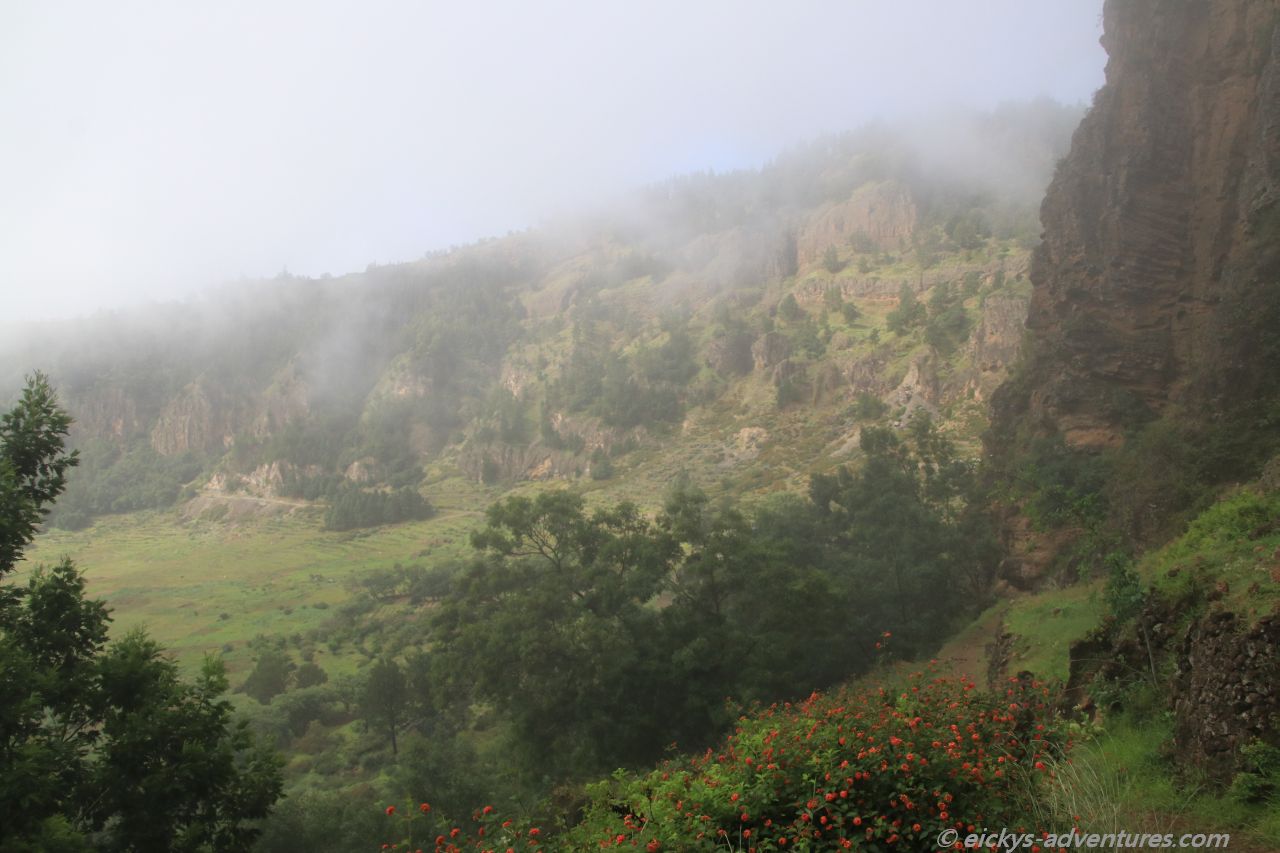 ein letzter Blick in den Cova Krater ein letzter Blick in den Cova Krater