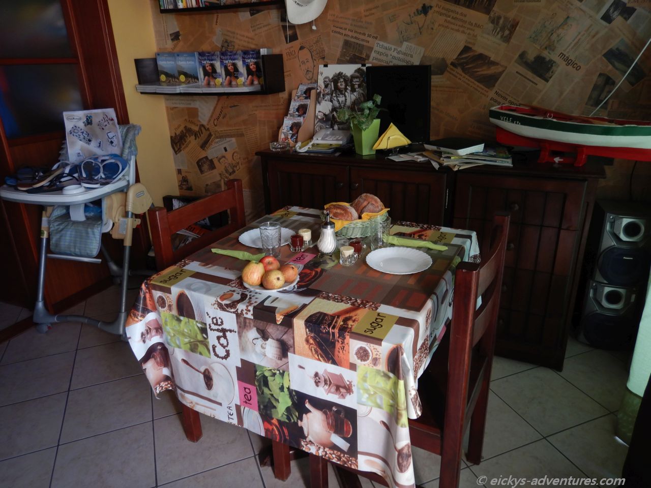 Frühstückstisch im Casa Comba Frühstückstisch im Casa Comba