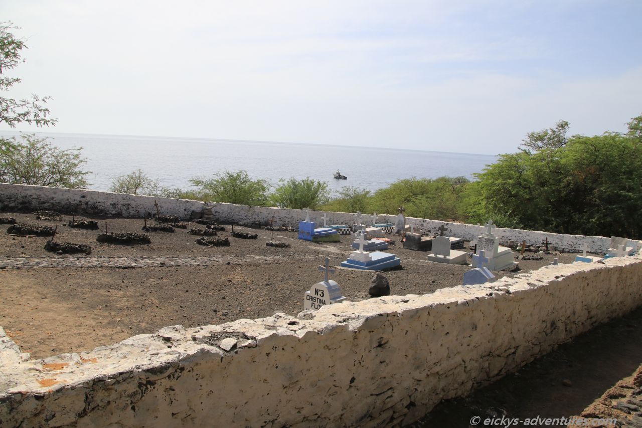 Friedhof vor Monte Trigo Friedhof vor Monte Trigo
