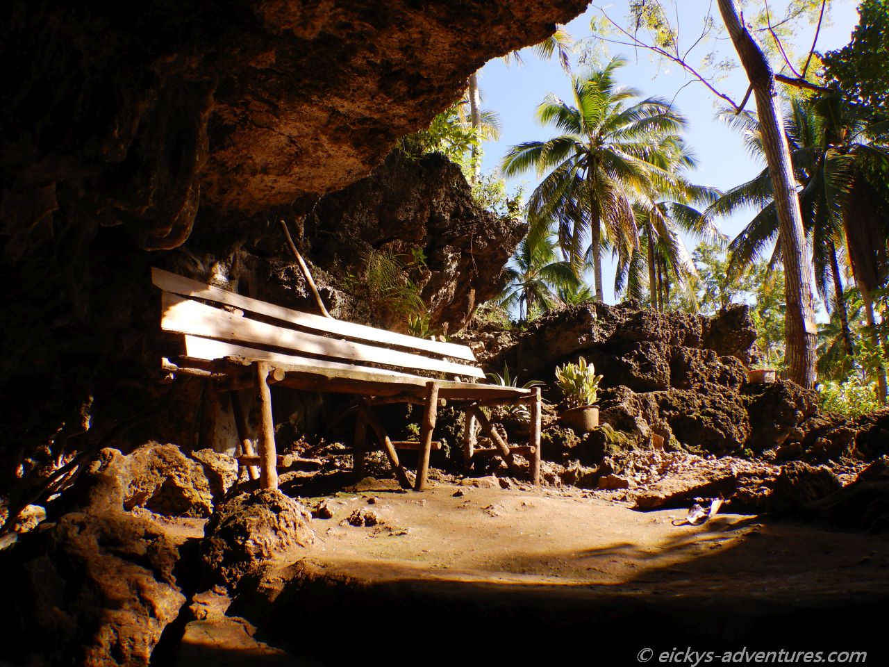 Combento Cave Pool Combento Cave Pool