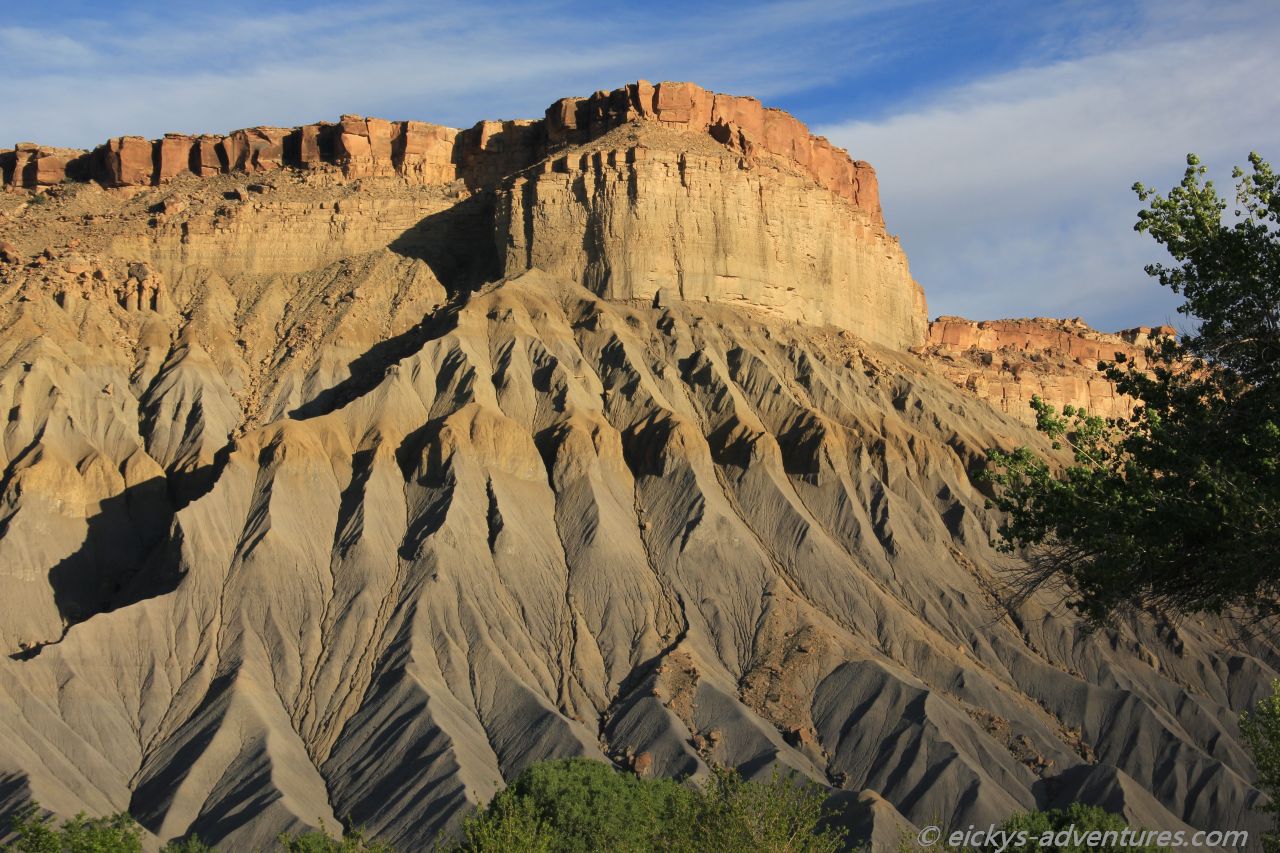 Butte in Caineville Butte in Caineville